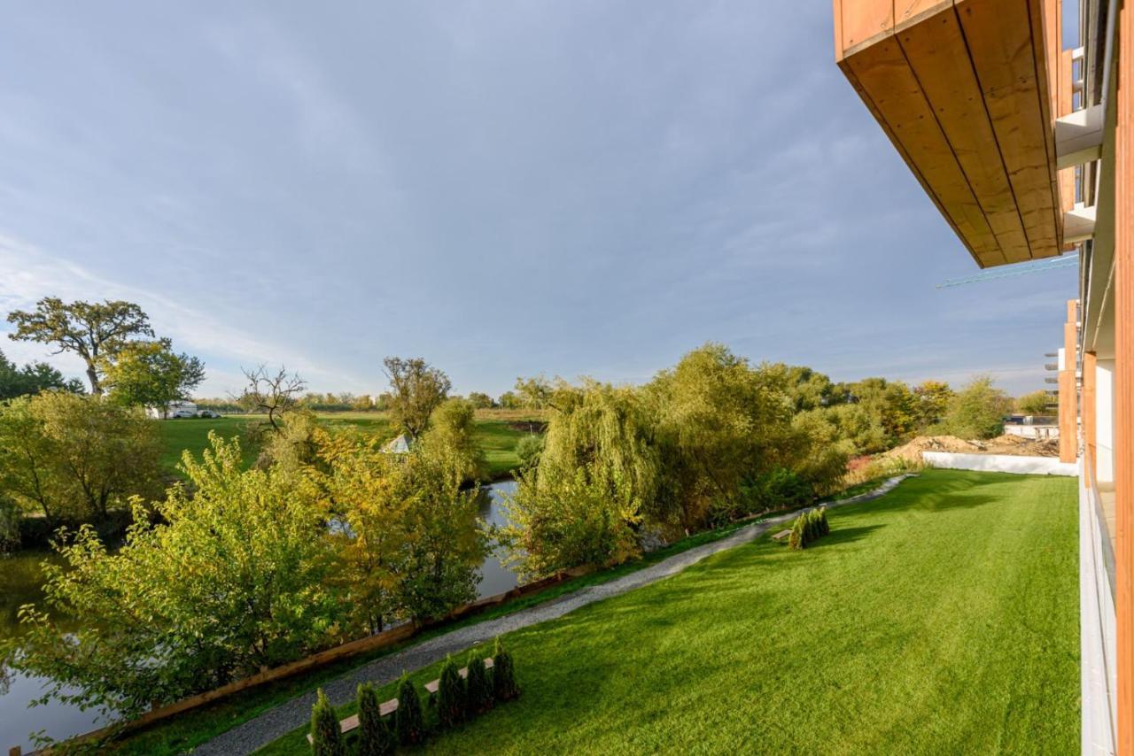 Il Lago - Azur - Cozy Luxurious Smart Home By The Lake Voluntari Екстериор снимка